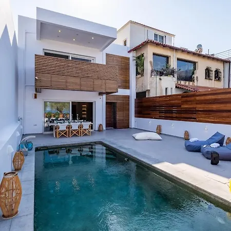 Navarino Villa *