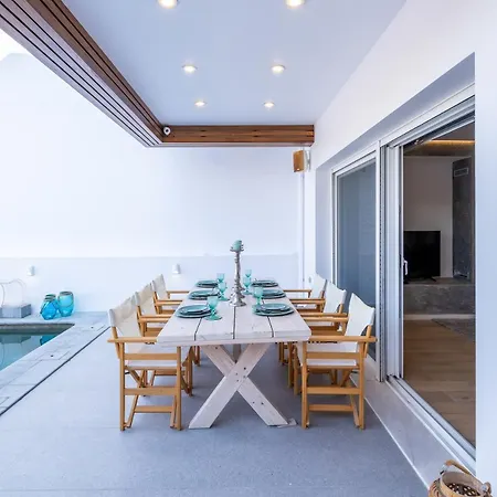 Navarino Villa Kiáton