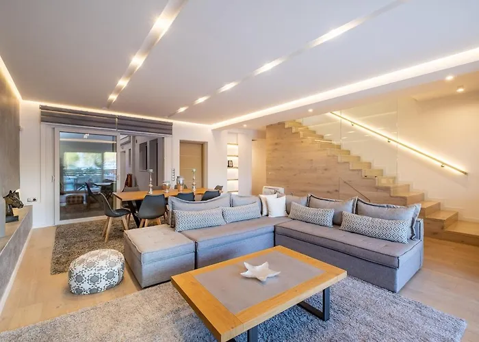 Navarino Villa Kiáton